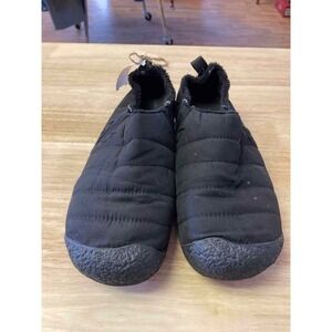 Keen Black Clogs